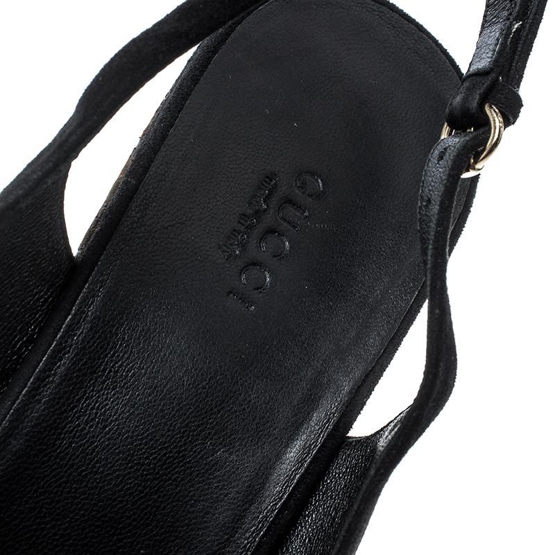Gucci Black Suede Grease Cork Platform Peep Toe Slingback Sandals Size 40 In Good Condition In Dubai, Al Qouz 2