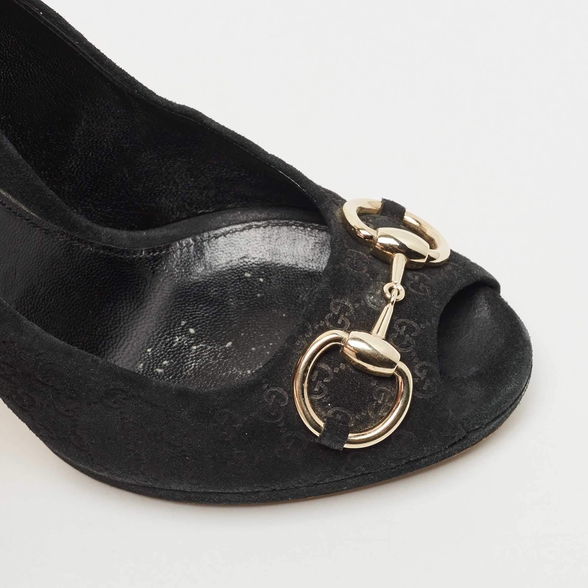 Gucci Black Suede Hollywood Peep Toe Pumps Size 38 For Sale 2