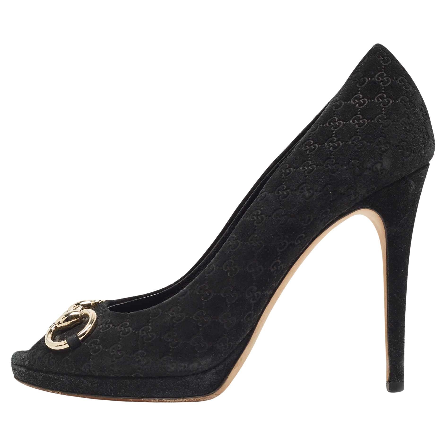Gucci Black Suede Hollywood Peep Toe Pumps Size 38 For Sale