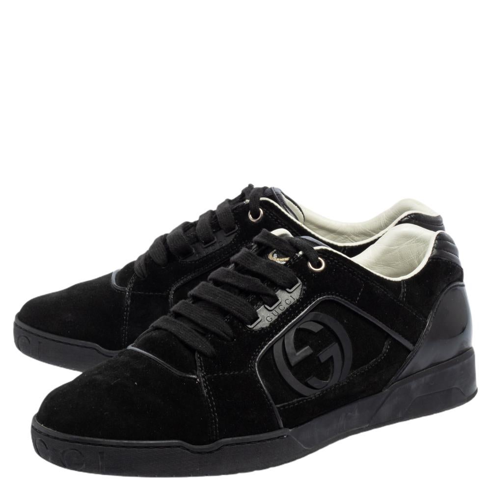 Gucci Black Suede Interlocking G Logo Low Top Sneakers Size 40.5 In Good Condition In Dubai, Al Qouz 2