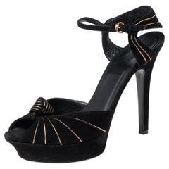 Gucci Black Suede Kelly Knot Platform Sandals Size 41