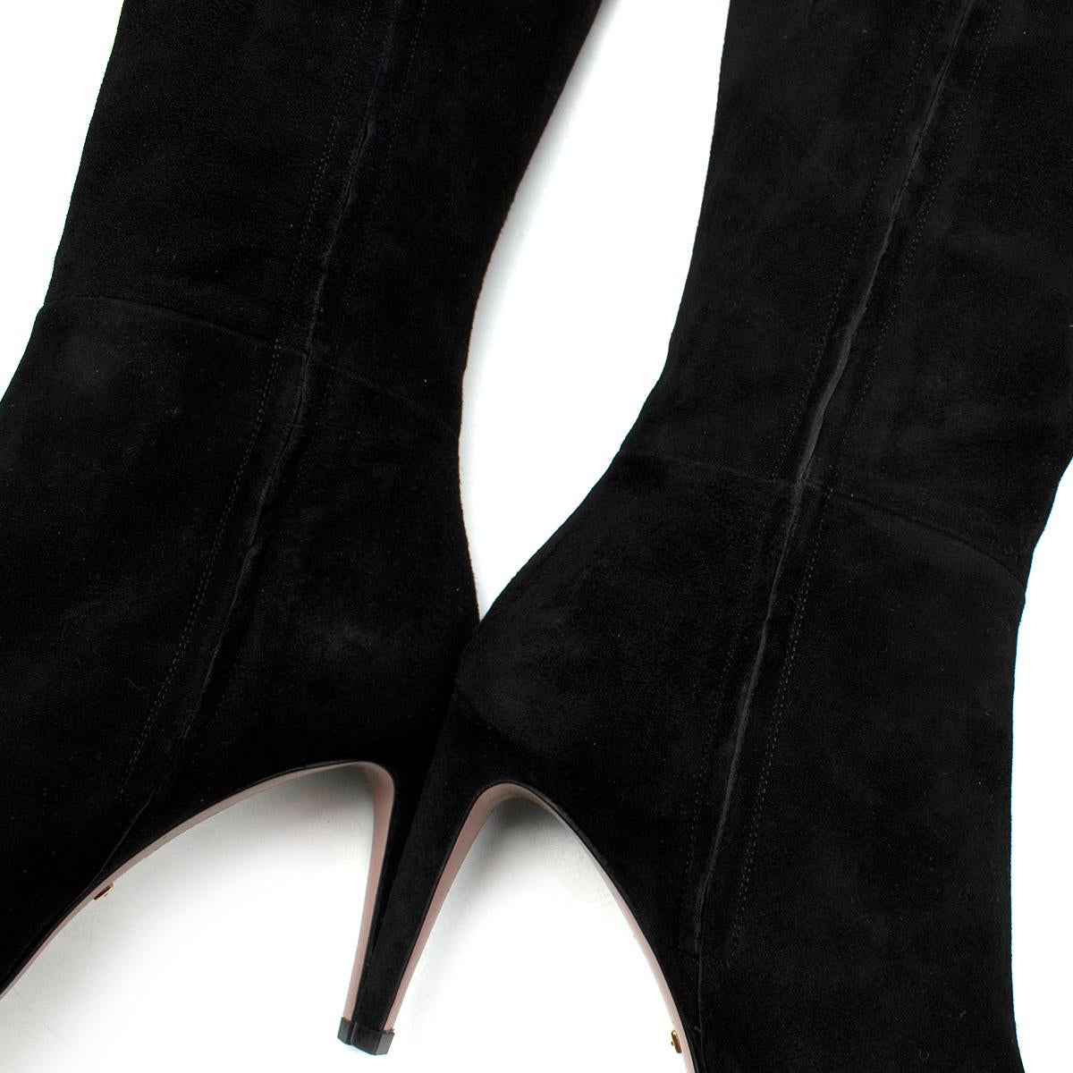 Women's Gucci Black Suede Knee High Heeled Boots - Us size 7  For Sale