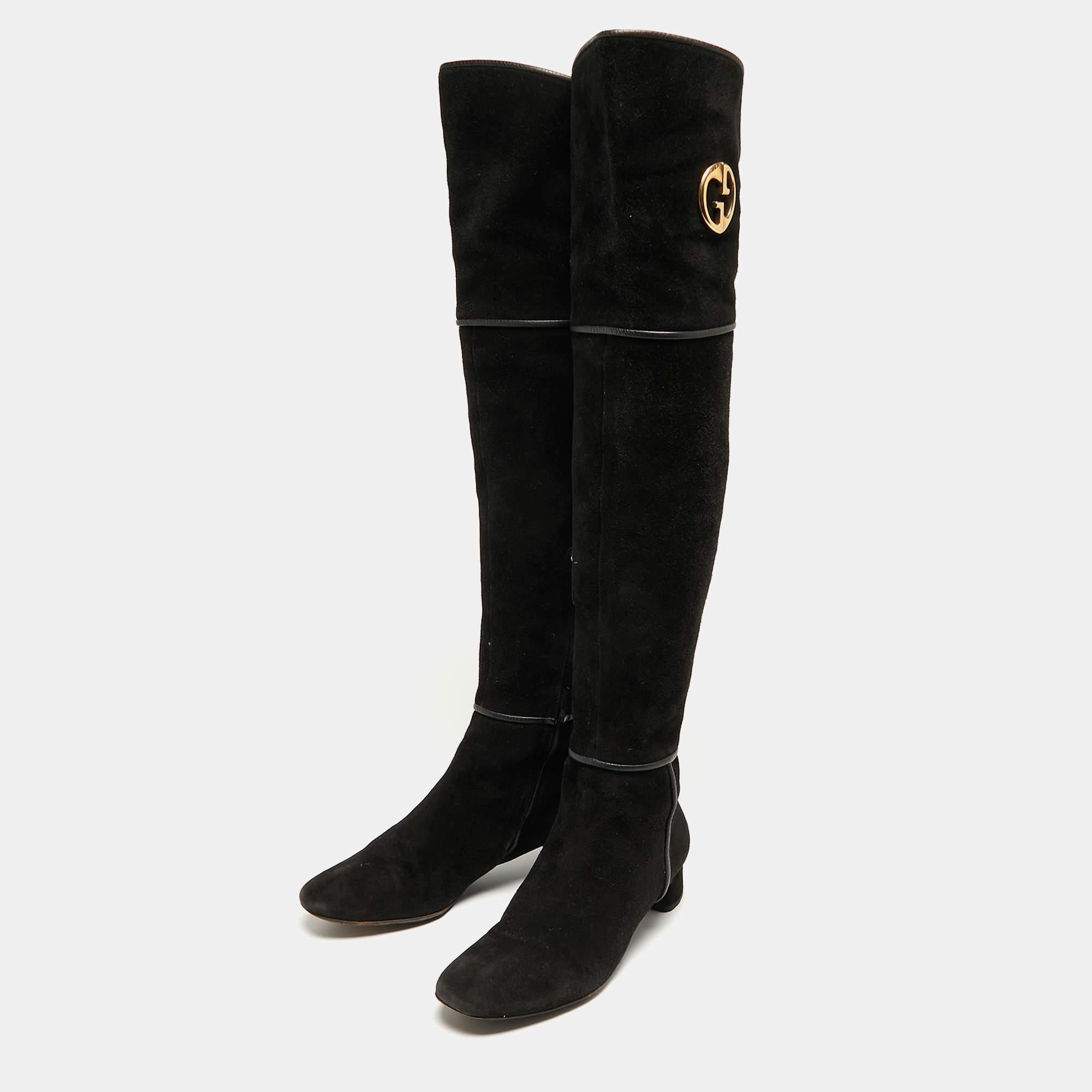Gucci Black Suede Knee Length Boots Size 38.5 In Fair Condition For Sale In Dubai, Al Qouz 2