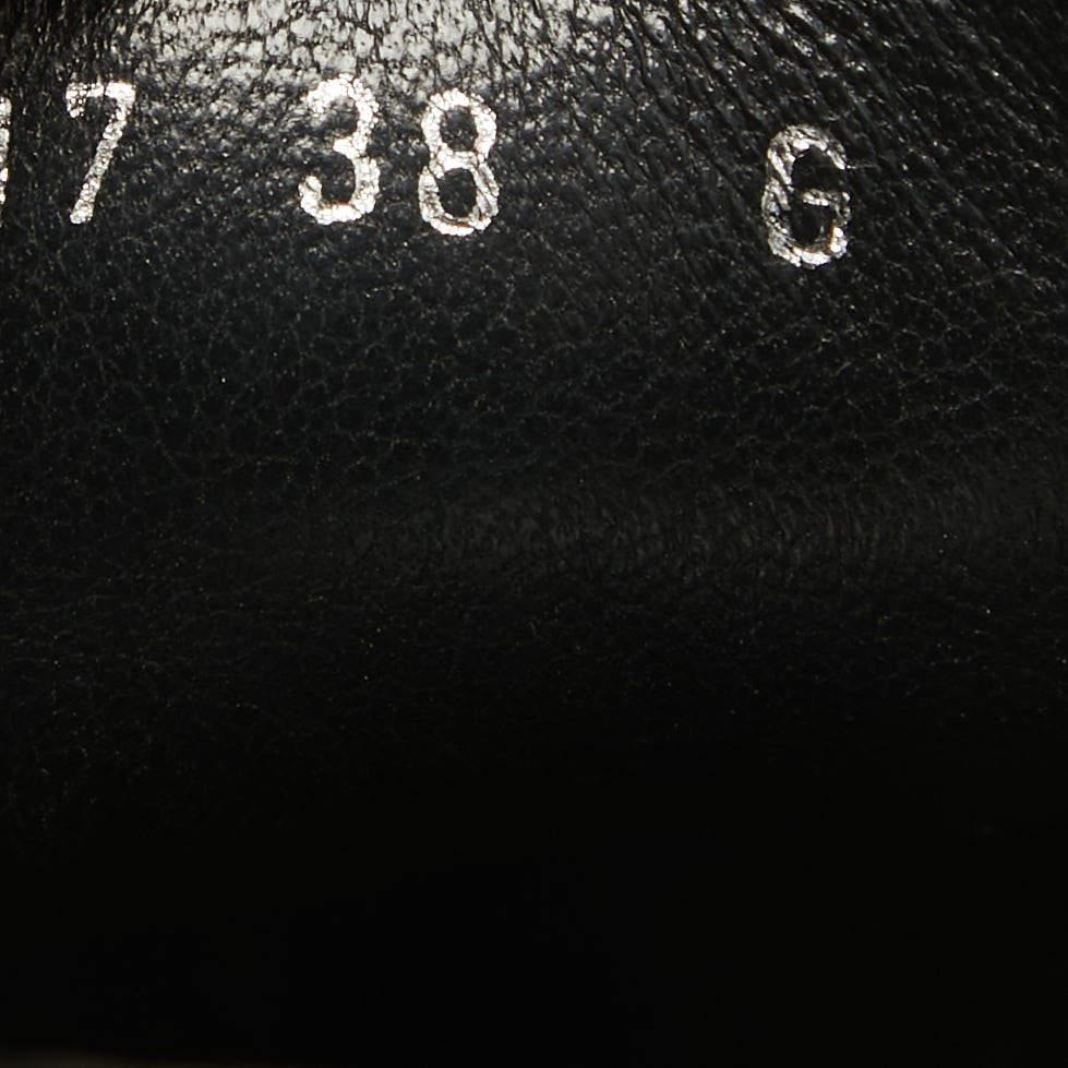Gucci Black Suede Lace Up Sneakers Size 38 en vente 2