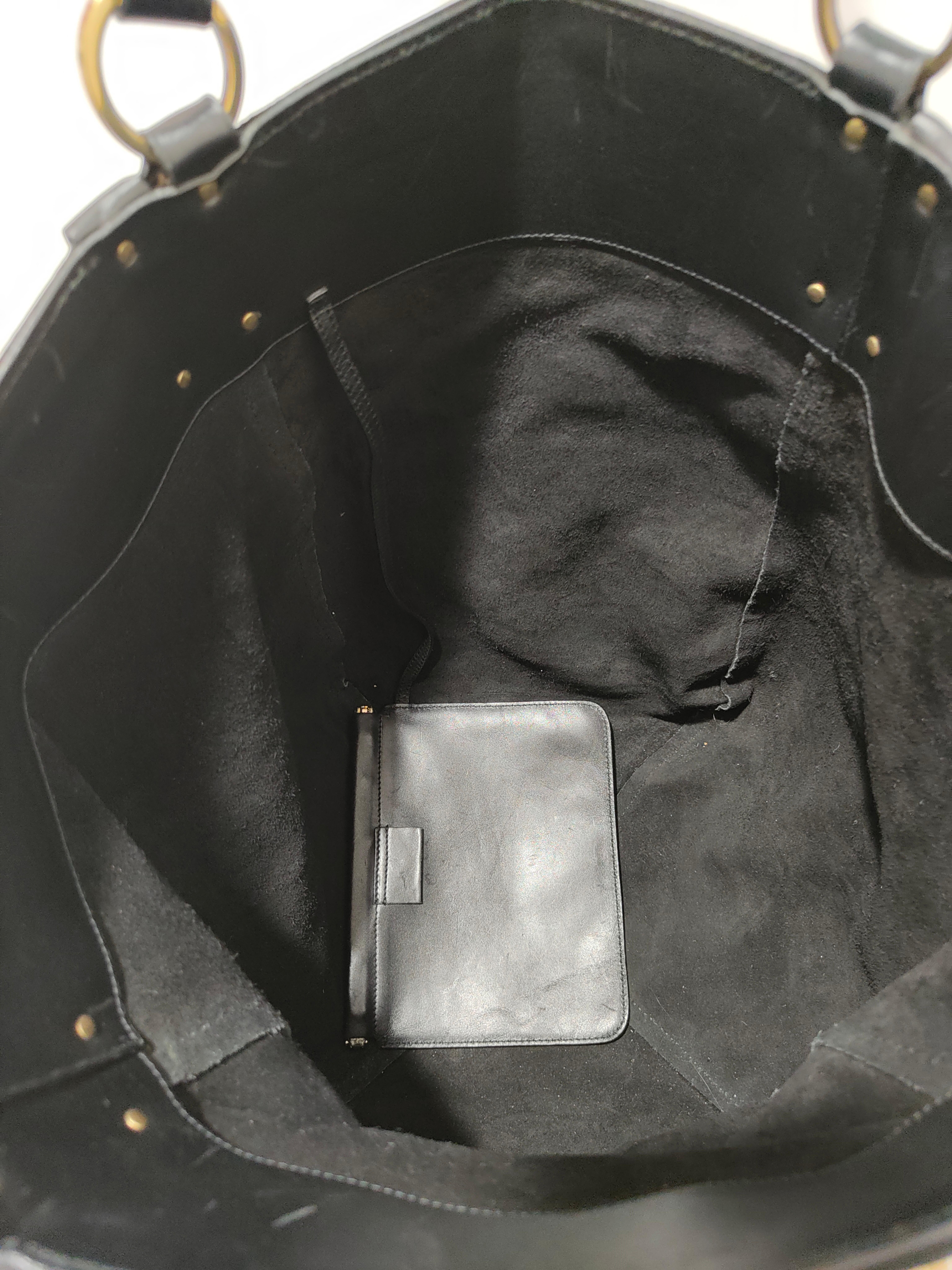 Gucci black suede leather shoulder bag For Sale 2