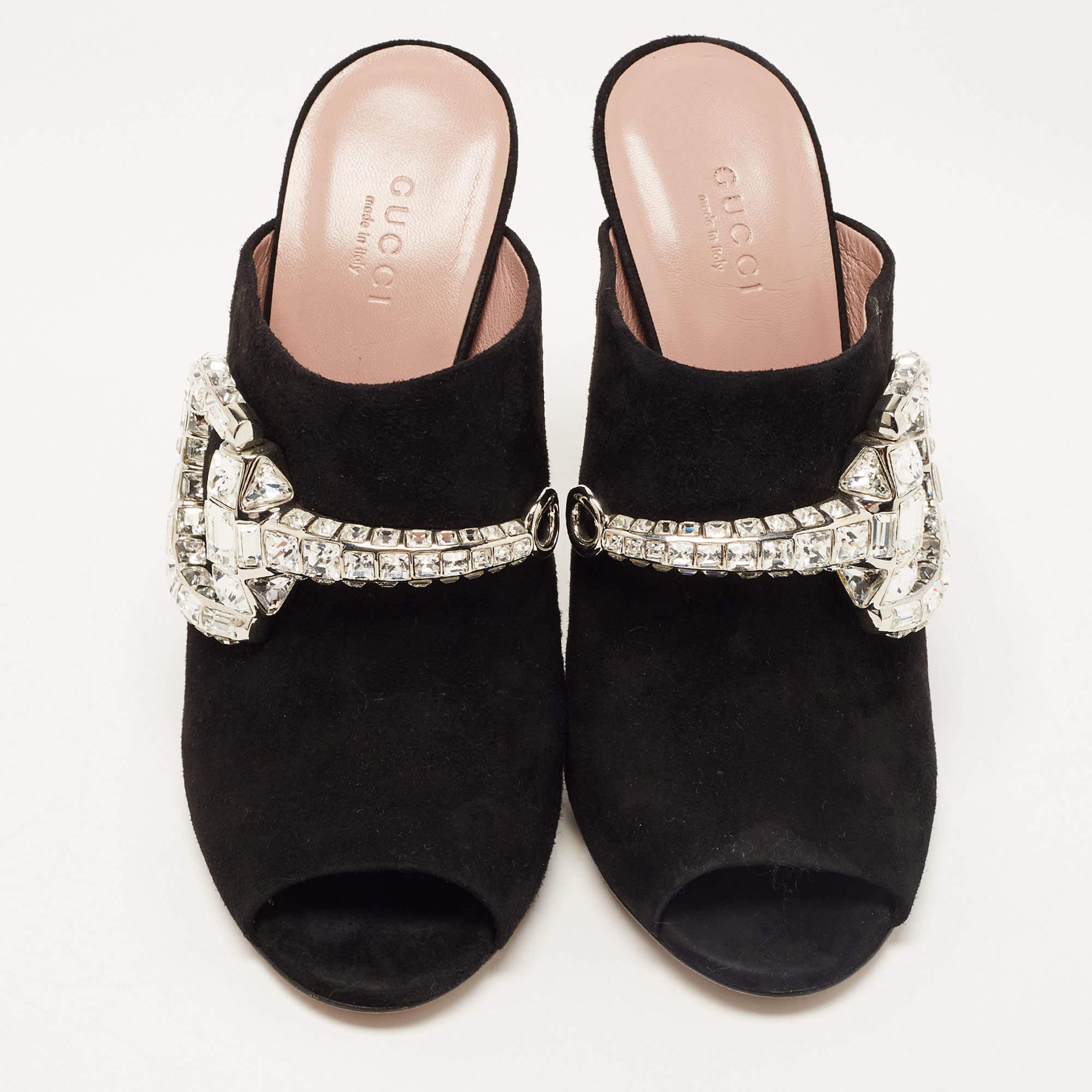 Gucci Black Suede Maxime Crystals Embellished Open Toe Slide Sandals Size 38.5 In Good Condition In Dubai, Al Qouz 2