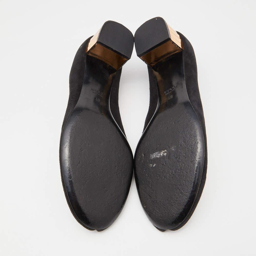 Gucci - Escarpins en daim noir à talons hauts Taille 40 en vente 1