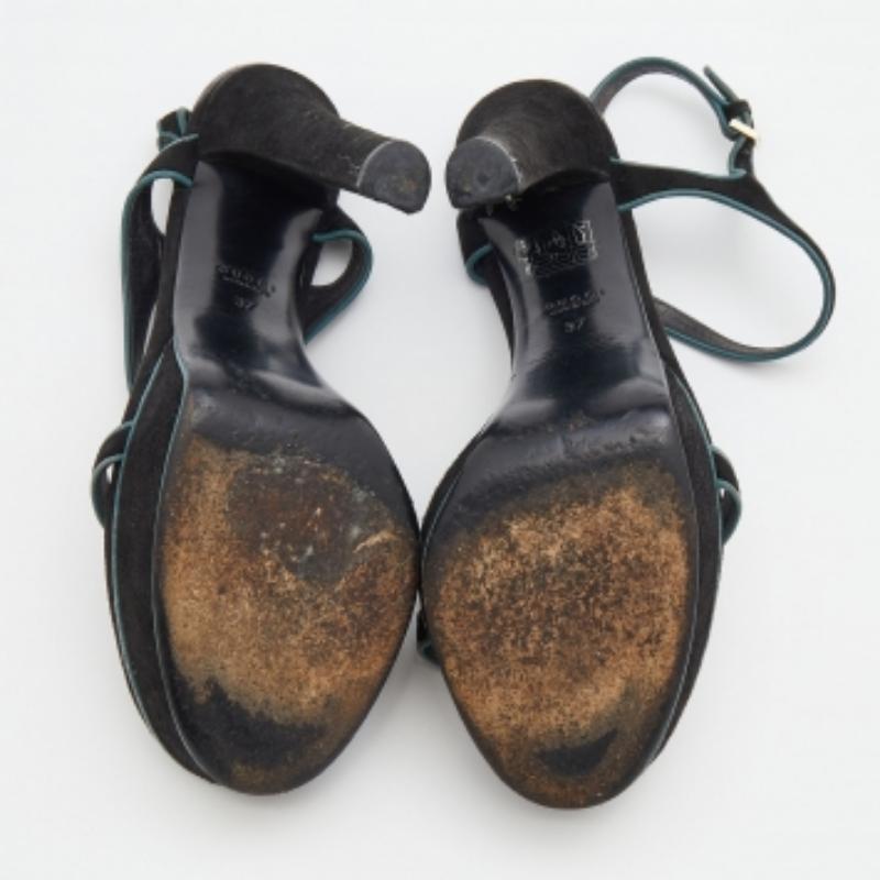 Gucci - Sandales à plateforme en daim noir - Taille 37 en vente 2