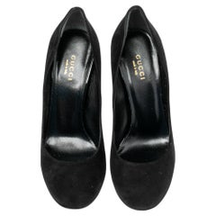 Gucci Black Suede Round Toe Pumps Size 37.5