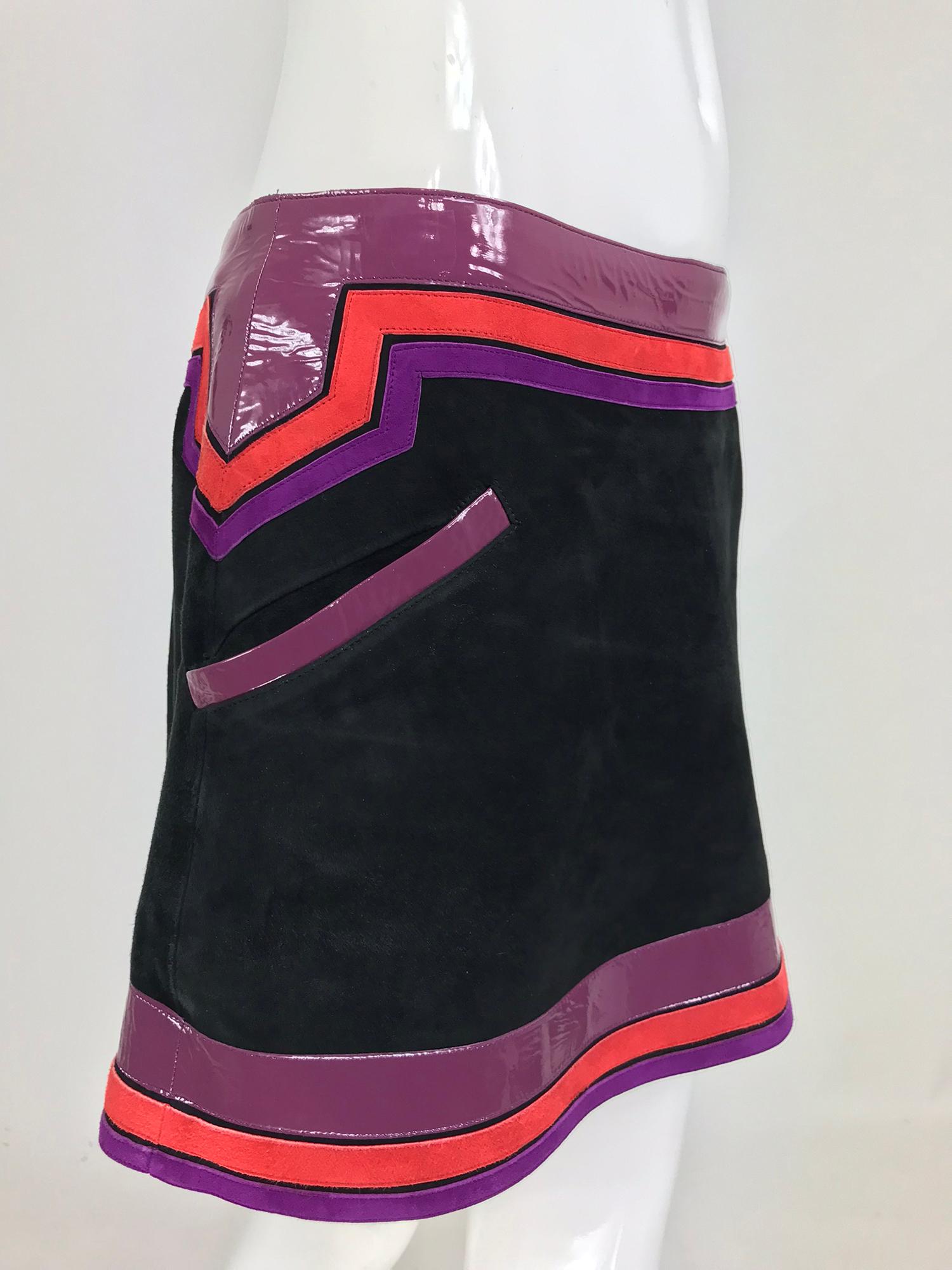 Gucci Black Suede Skirt Purple and Red Patent Leather Trim S/S 2007  In Good Condition In West Palm Beach, FL