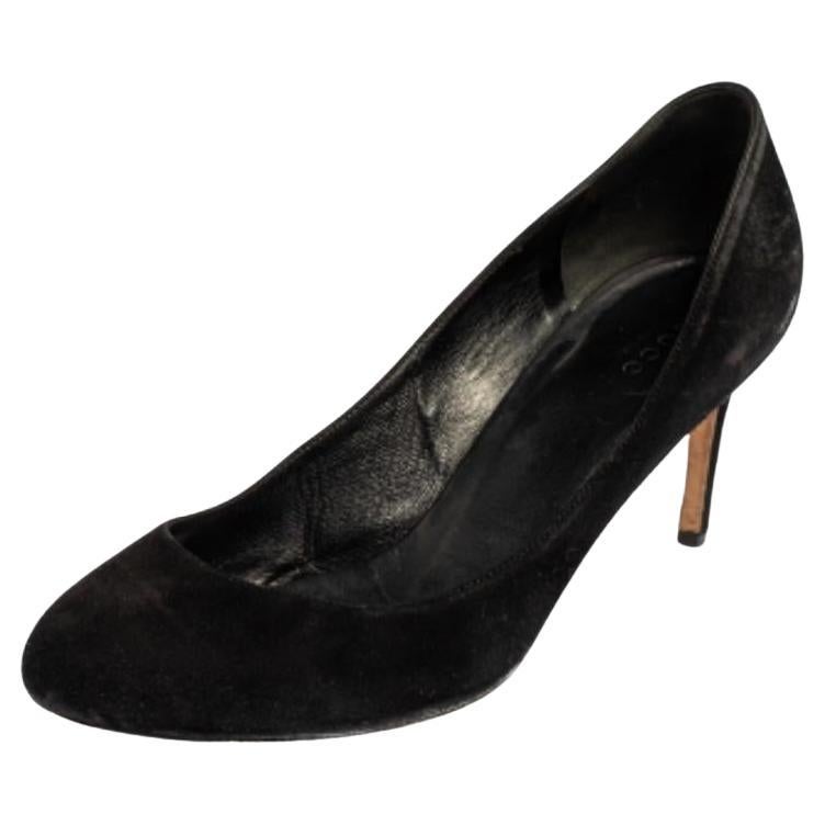 Gucci Black Suede Slip On Pumps Size 37 For Sale