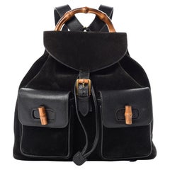 Gucci Schwarzer Wildleder-Mini-Rucksack mit zwei Taschen 73gk629s