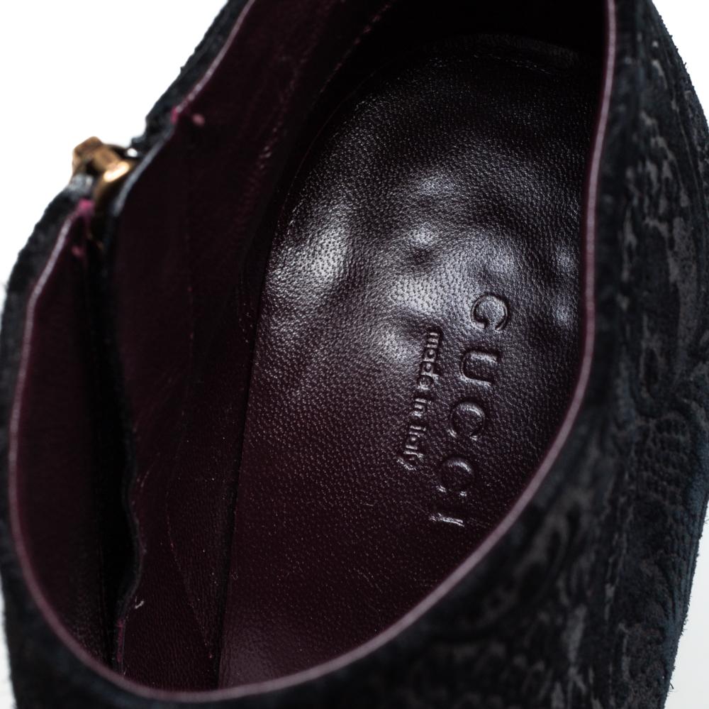 Gucci Black Suede Zipper Detail Ankle Boots size 38 2