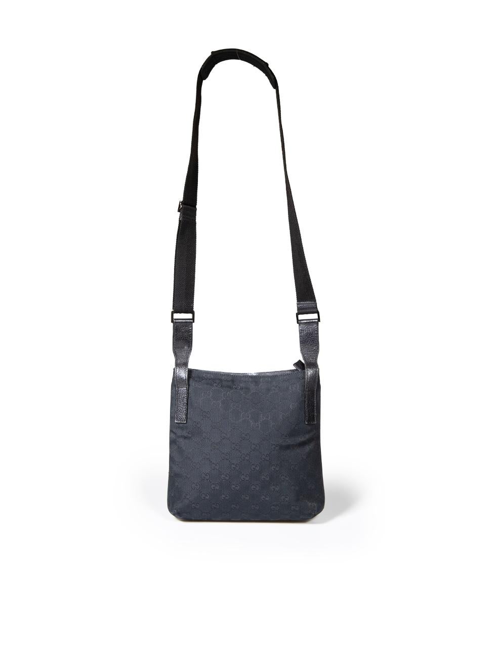 Gucci Black Supreme GG Crossbody Bag In Good Condition For Sale In London, GB