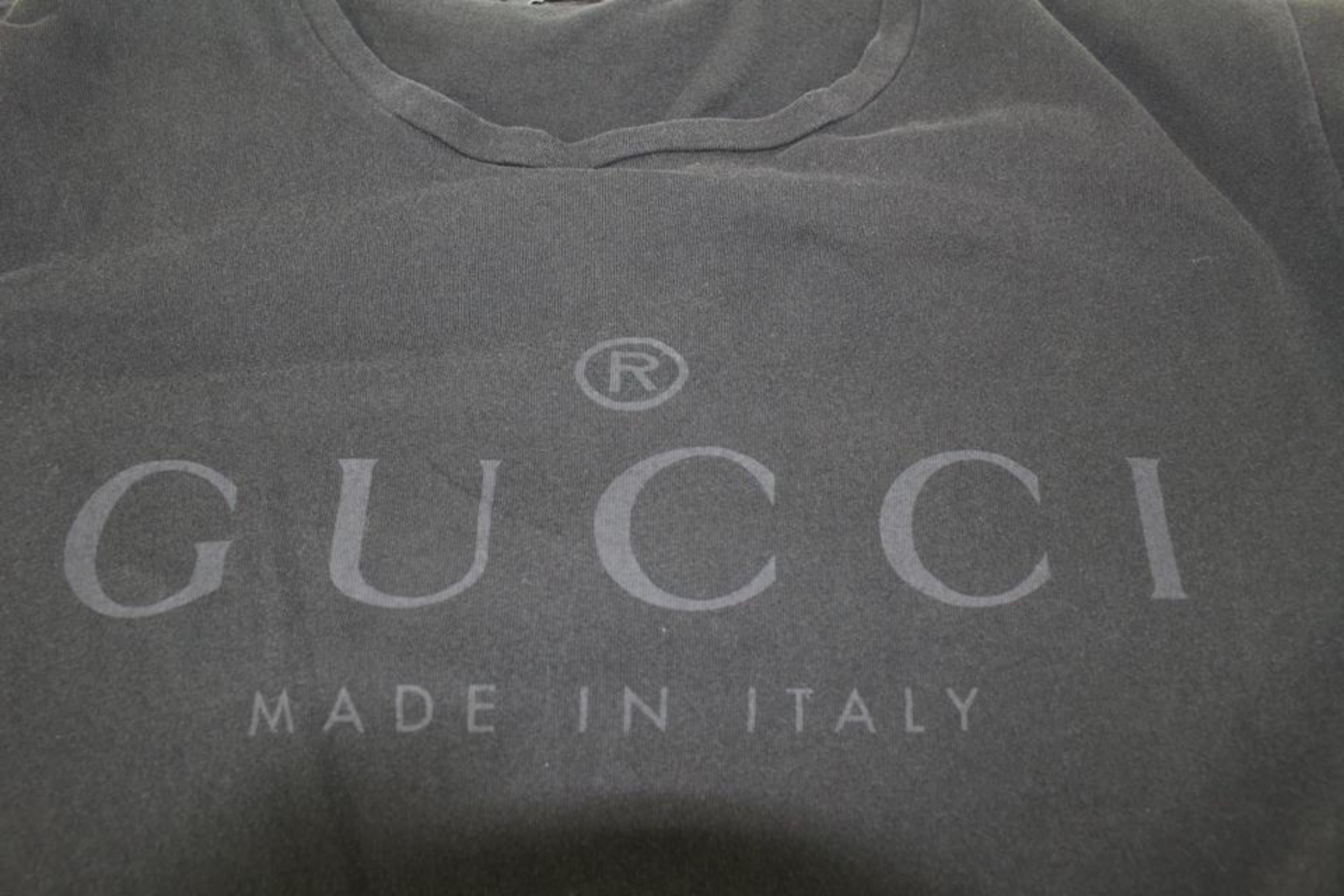 Gucci Black Trademark Logo Classic T-Shirt S125G For Sale 4