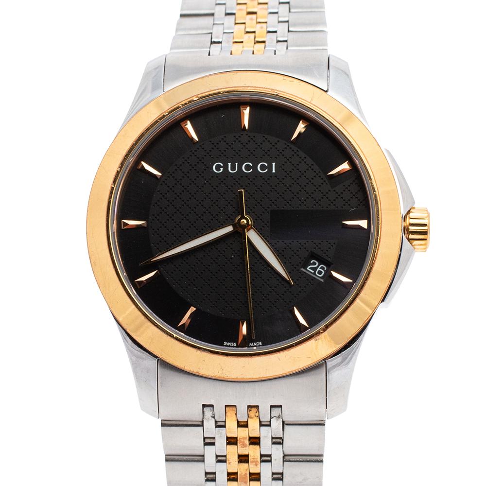 Gucci Black Two Tone Stainless Steel G-Timeless 126.4 Men's Wristwatch 38 mm In Good Condition In Dubai, Al Qouz 2