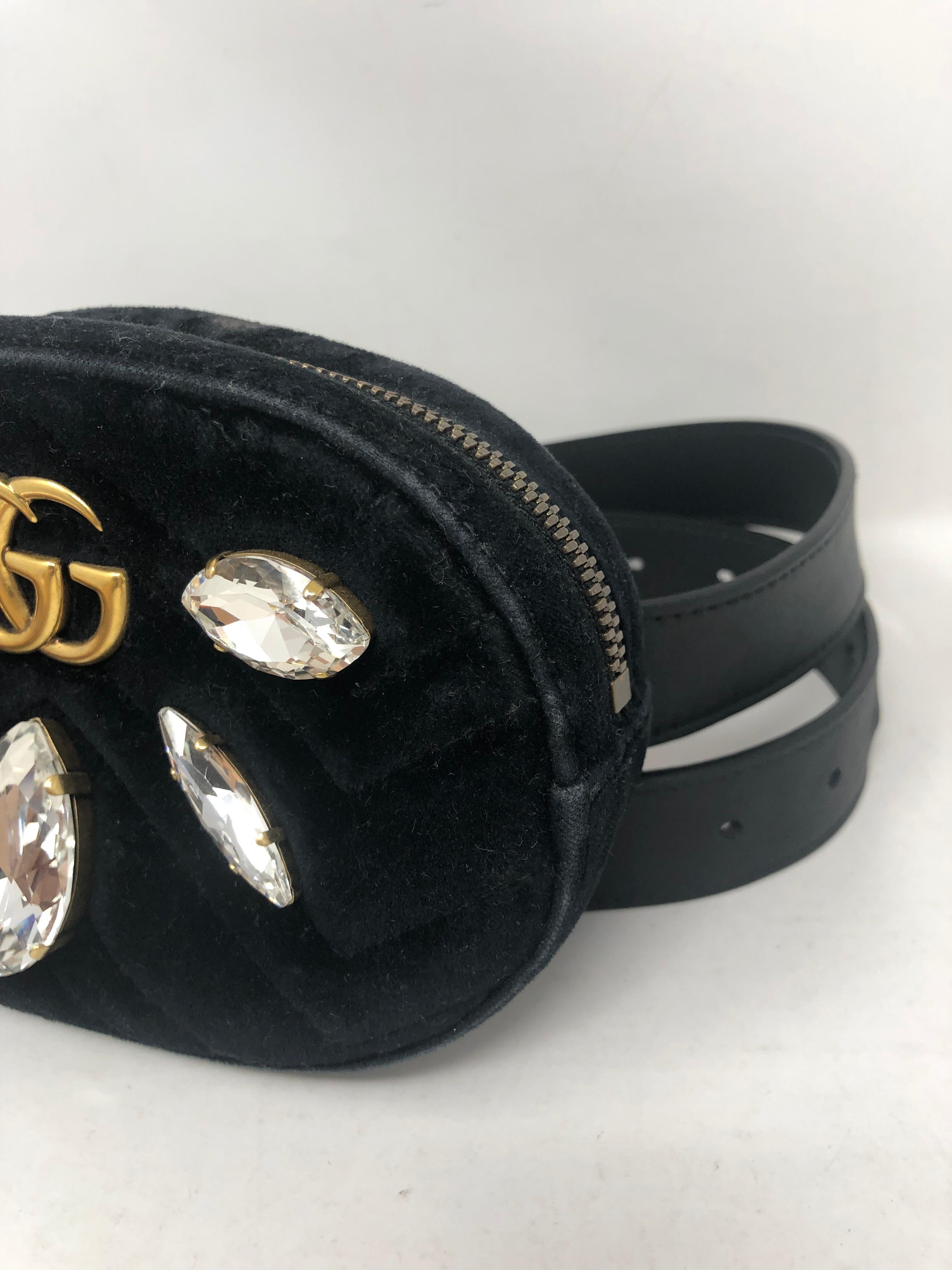 Gucci Black Velvet Crystals Bum Bag  In Fair Condition In Athens, GA
