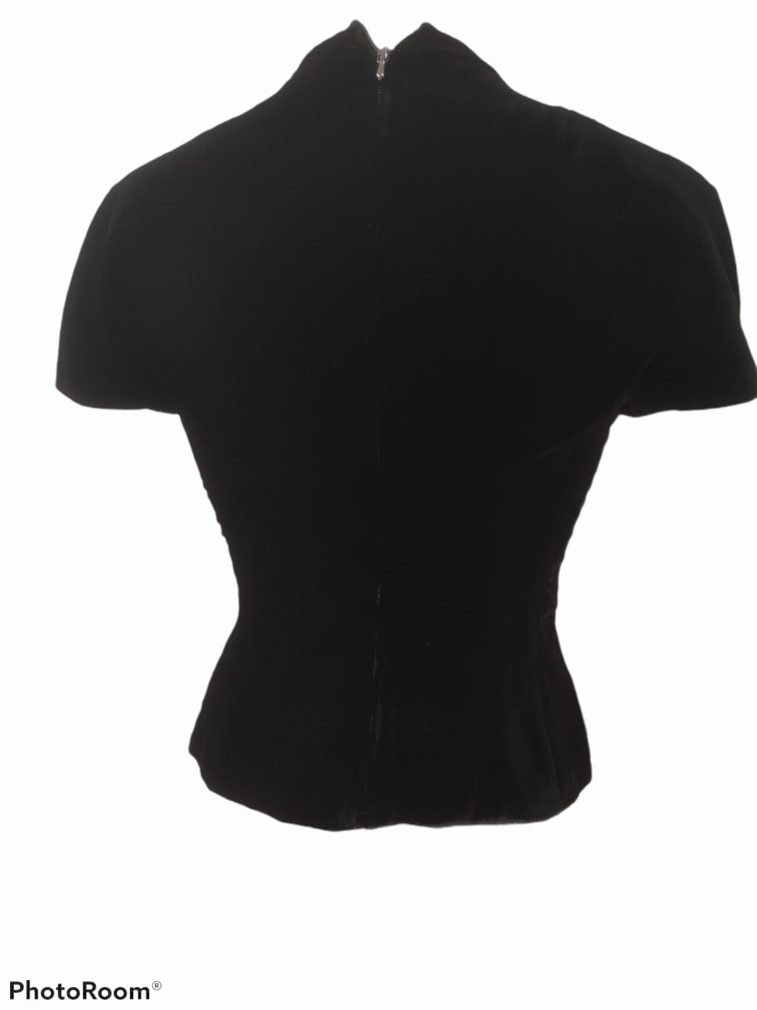 Black Gucci black velvet top For Sale