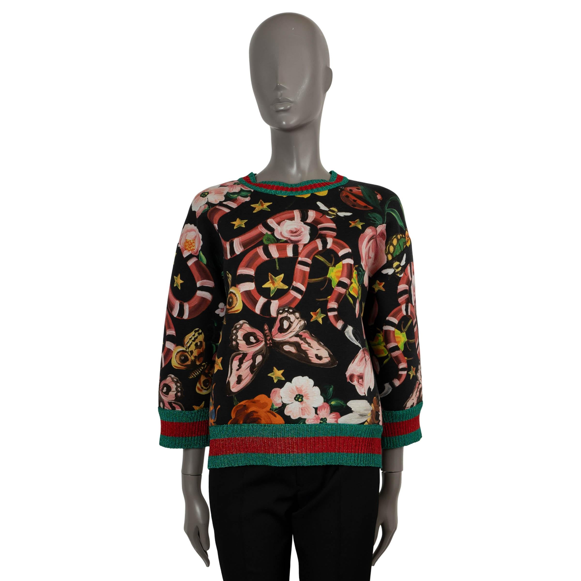100% authentic Gucci sweatshirt in black viscose (67%), metallized fiber (29%) and nylon (4%). Features multicolor Gucci Garden print, lurex red-green web neck, cuffs and hem. Unlined. Has been worn and is in excellent condition.

2016 Gucci Garden