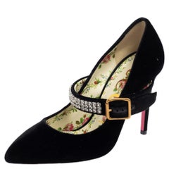 Gucci Black Vlevet Sylvie Embellishment Pumps Size 37.5