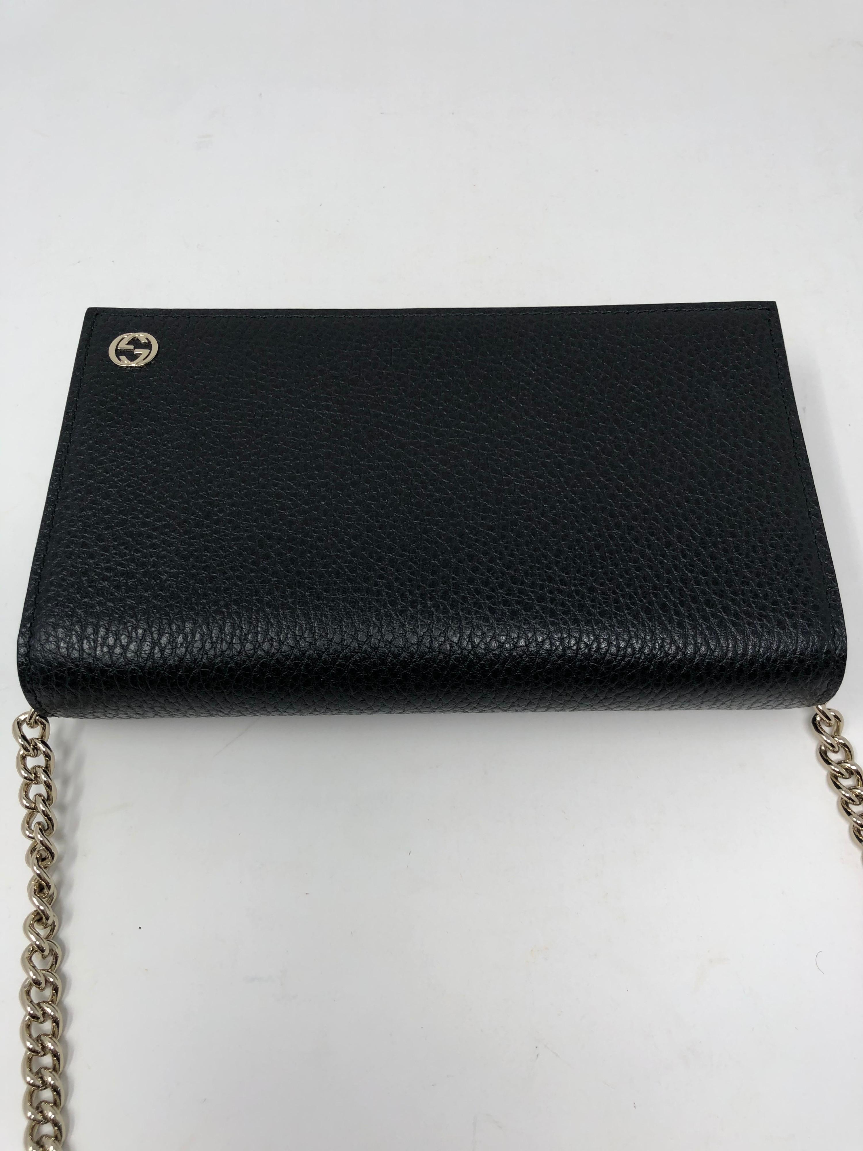 Gucci Black Wallet On A Chain Bag  2