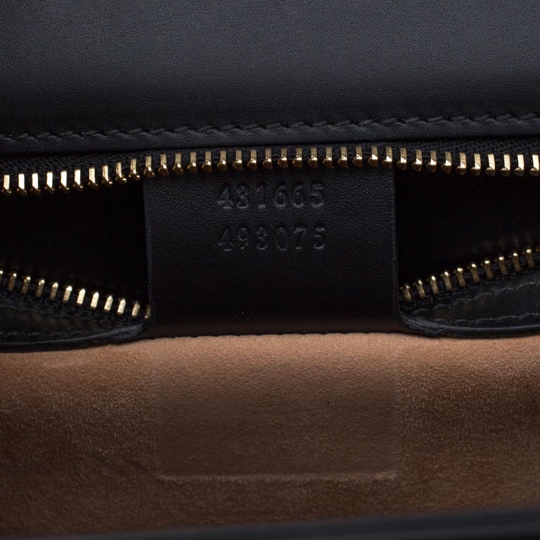 Gucci Black Web Chain Leather Medium Sylvie Shoulder Bag For Sale at ...