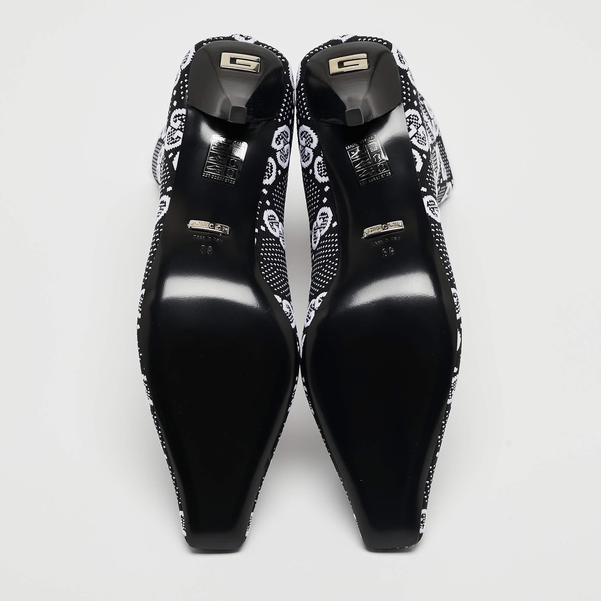 Gucci Black/White GG Knit Knit Sock Ankle Boots Size 39 Pour femmes en vente