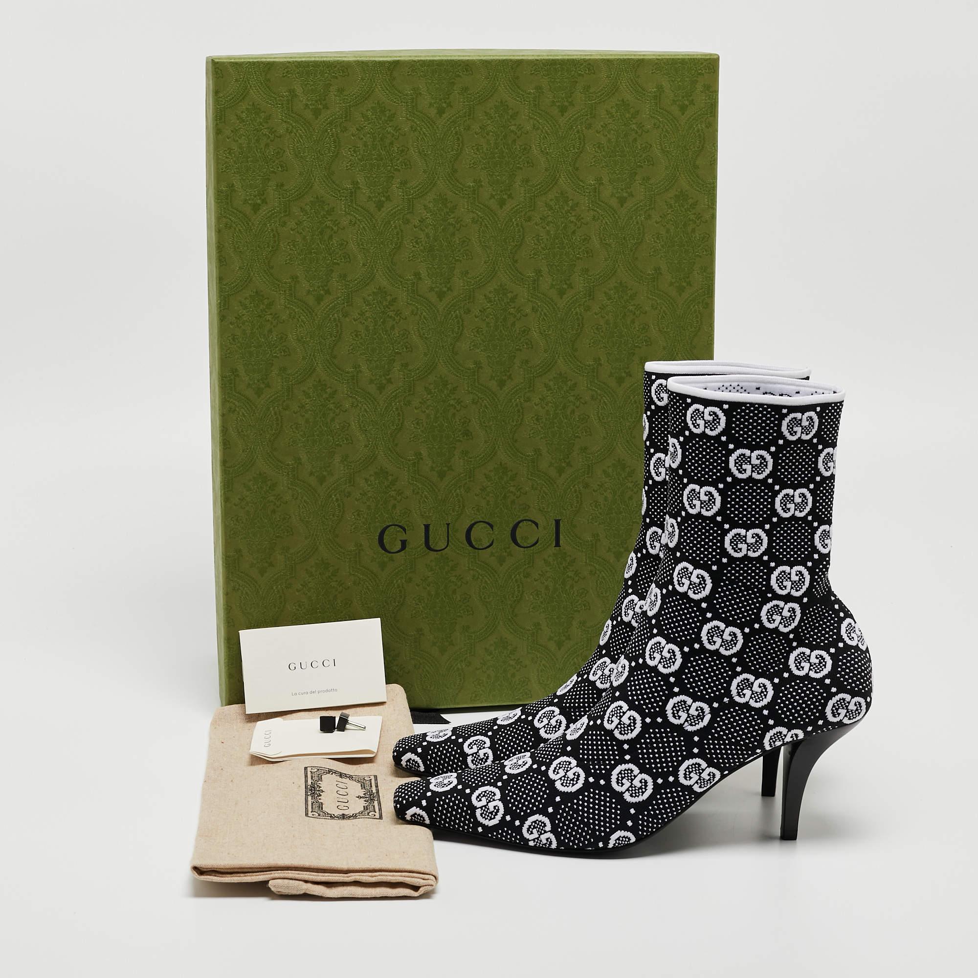 Gucci Black/White GG Knit Fabric Sock Ankle Boots Size 39 For Sale 5