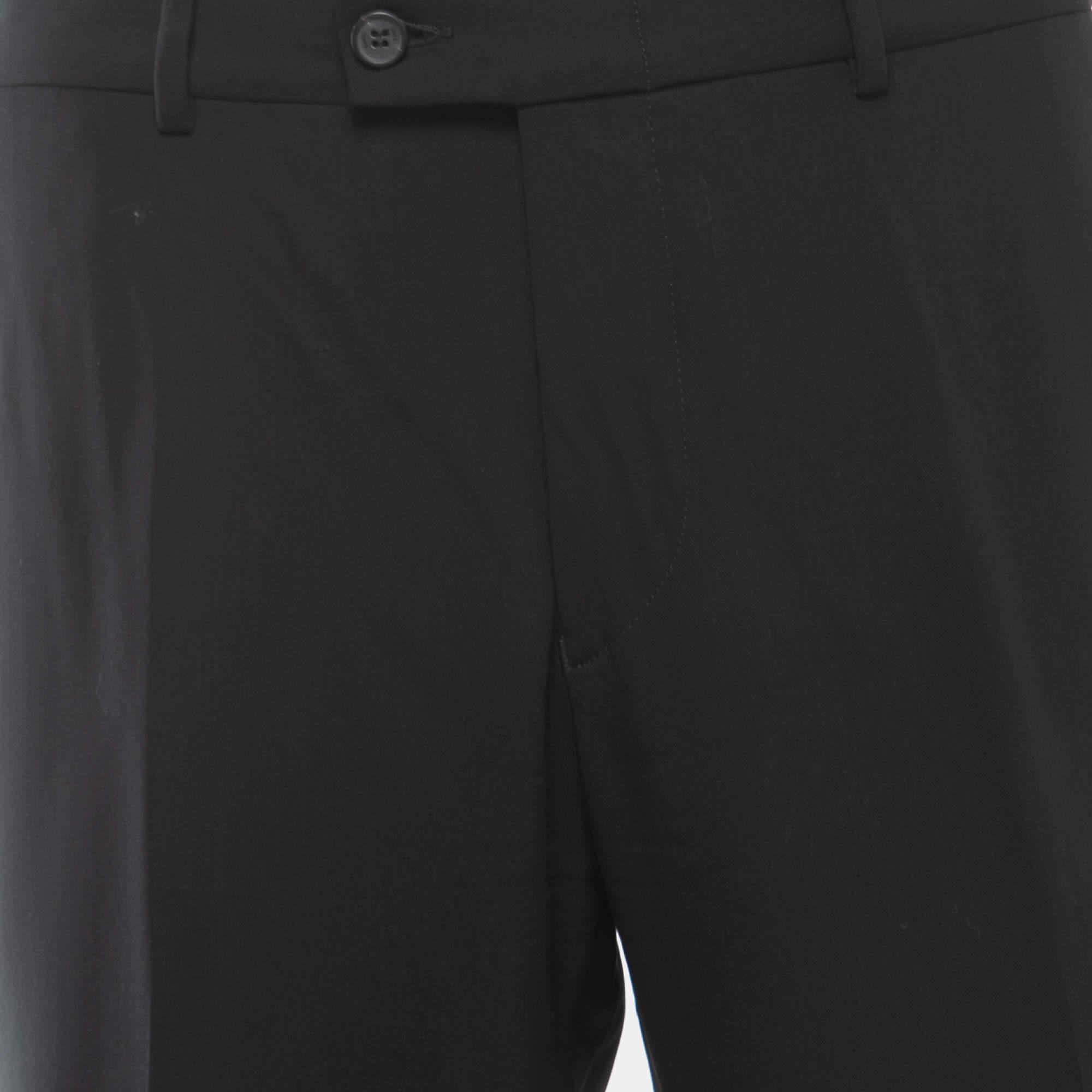 Gucci Black Wool Buttoned Trousers XL In Good Condition For Sale In Dubai, Al Qouz 2