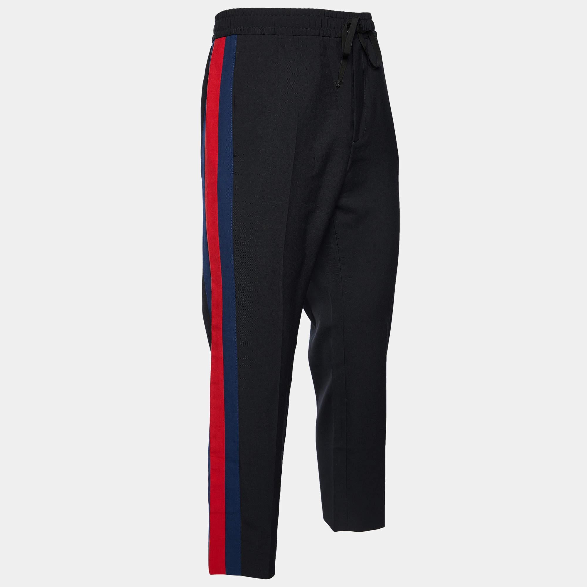 How stylish and classy are these Gucci pants! Made from quality fabrics and styled into a great fit, complement these pants with a stylish t-shirt.

