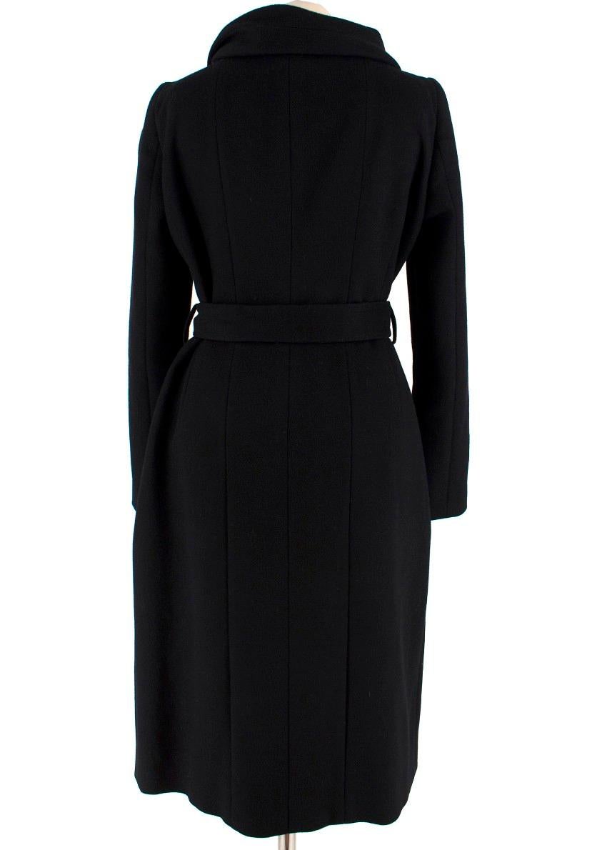 Gucci Black Wool Wrap Coat SIZE IT 42 In Excellent Condition In London, GB