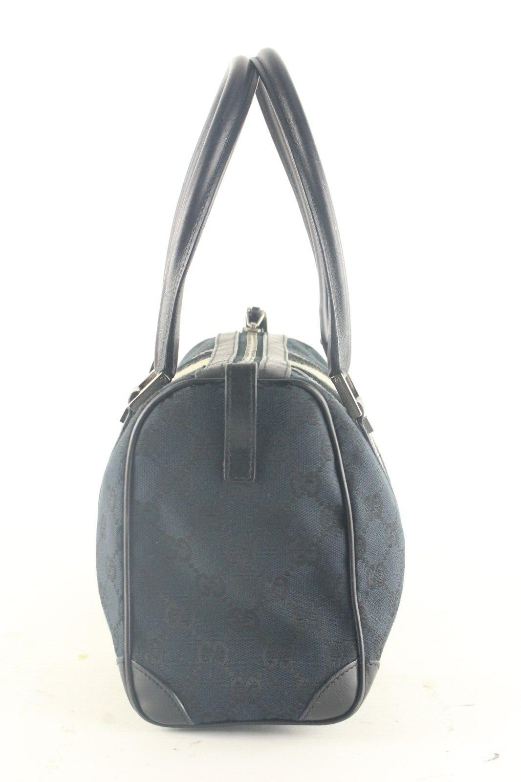 Gray Gucci Black x White Monogram GG Boston Bag Joy Shoulder 4GK925K For Sale