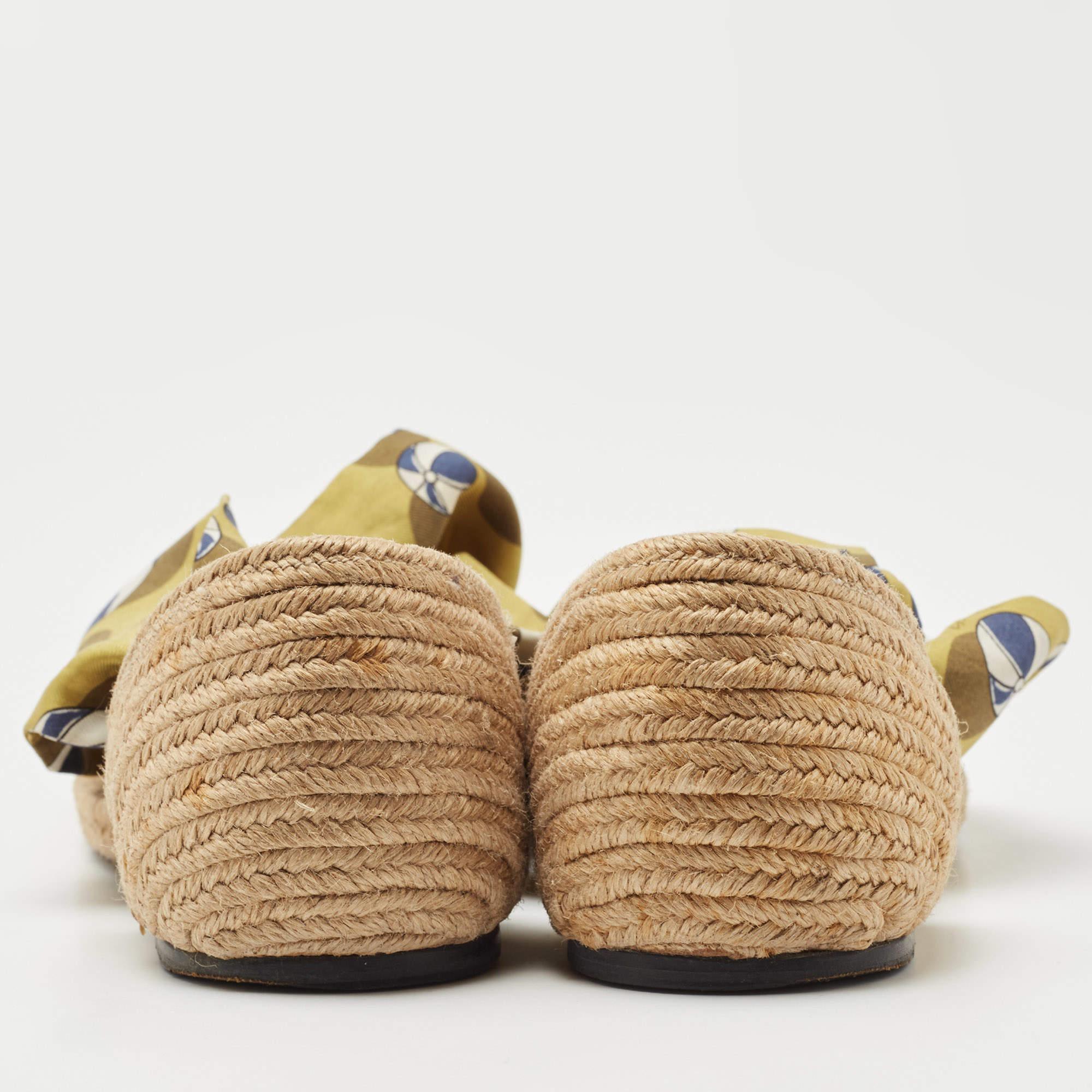 Women's Gucci Black/Yellow Patent and Tie Up Ribbon Espadrilles Size 37