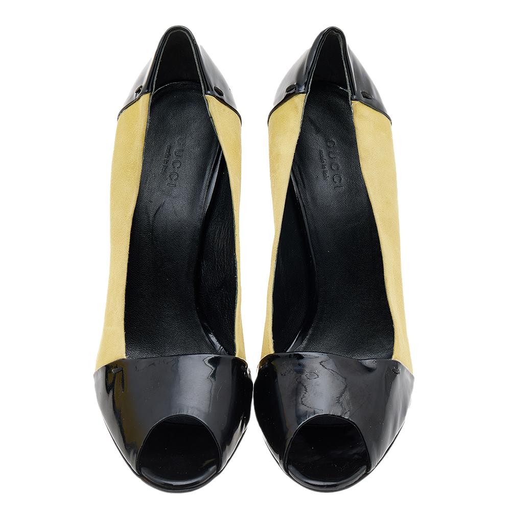 Gucci Black/Yellow Patent Leather And Suede Peep Toe Pumps Size 38.5 In Good Condition For Sale In Dubai, Al Qouz 2