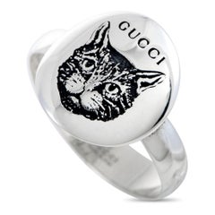 Gucci Blind For Love Silver Engraved Cat Motif Ring