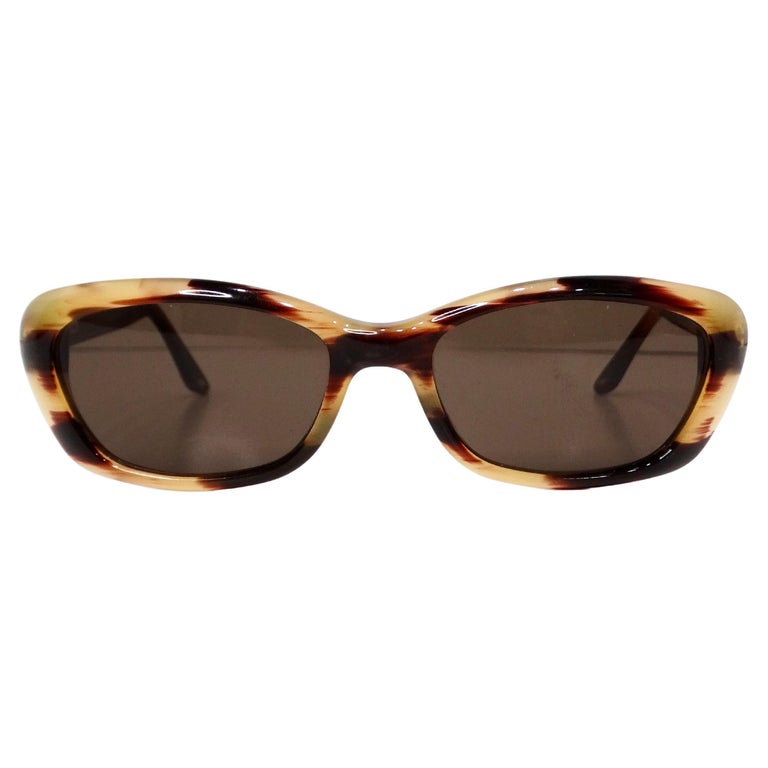 Gucci Blonde Tortoise Cat Eye Tinted Sunglasses For Sale at  display picture 1