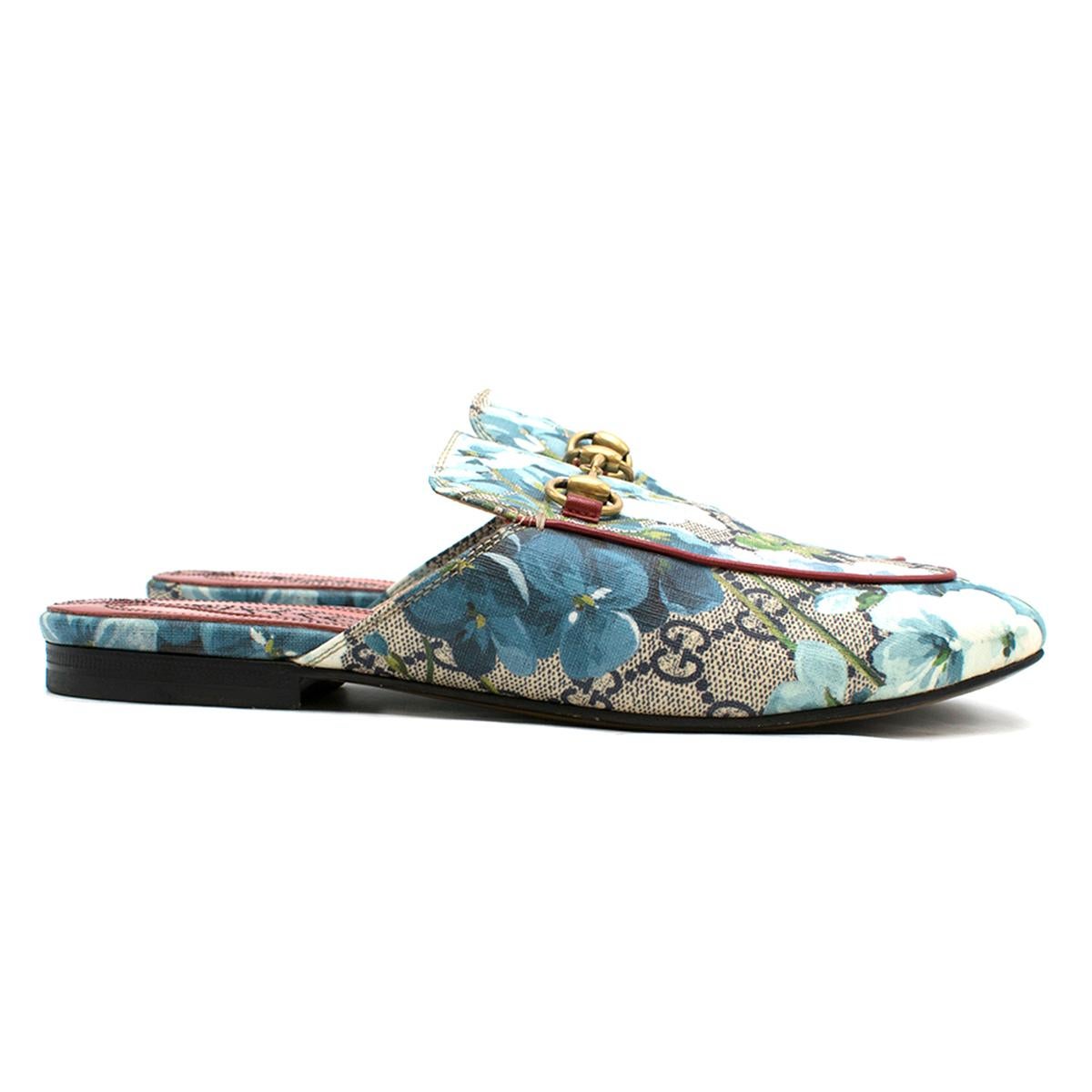 Gucci Blooms Monogram Princetown Slides

-Floral monogrammed, leather
-Gold metal hardware
-Slip-on style
-Pink stitch detailed sole 
-Red trim detailing 

Please note, these items are pre-owned and may show some signs of storage, even when unworn