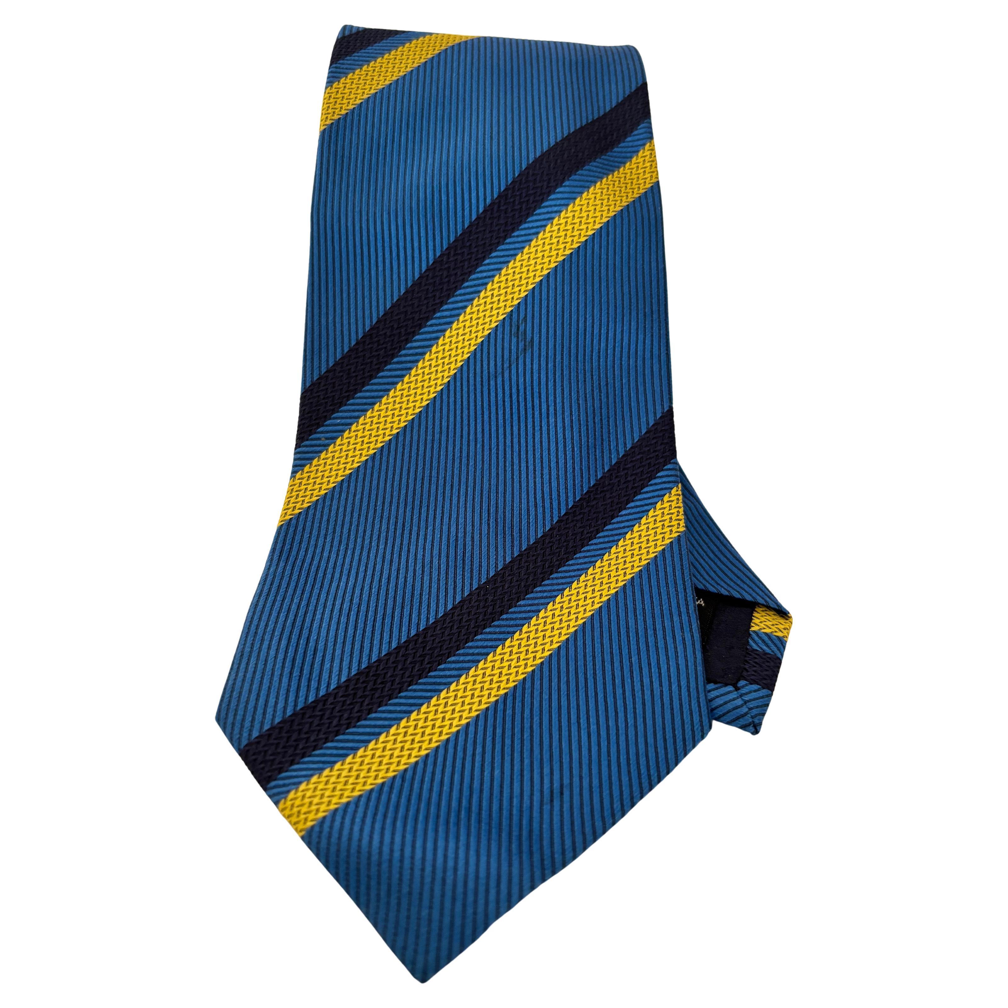 GUCCI Corbata de seda azul y dorada Diseño abstracto Italia años 90 en venta