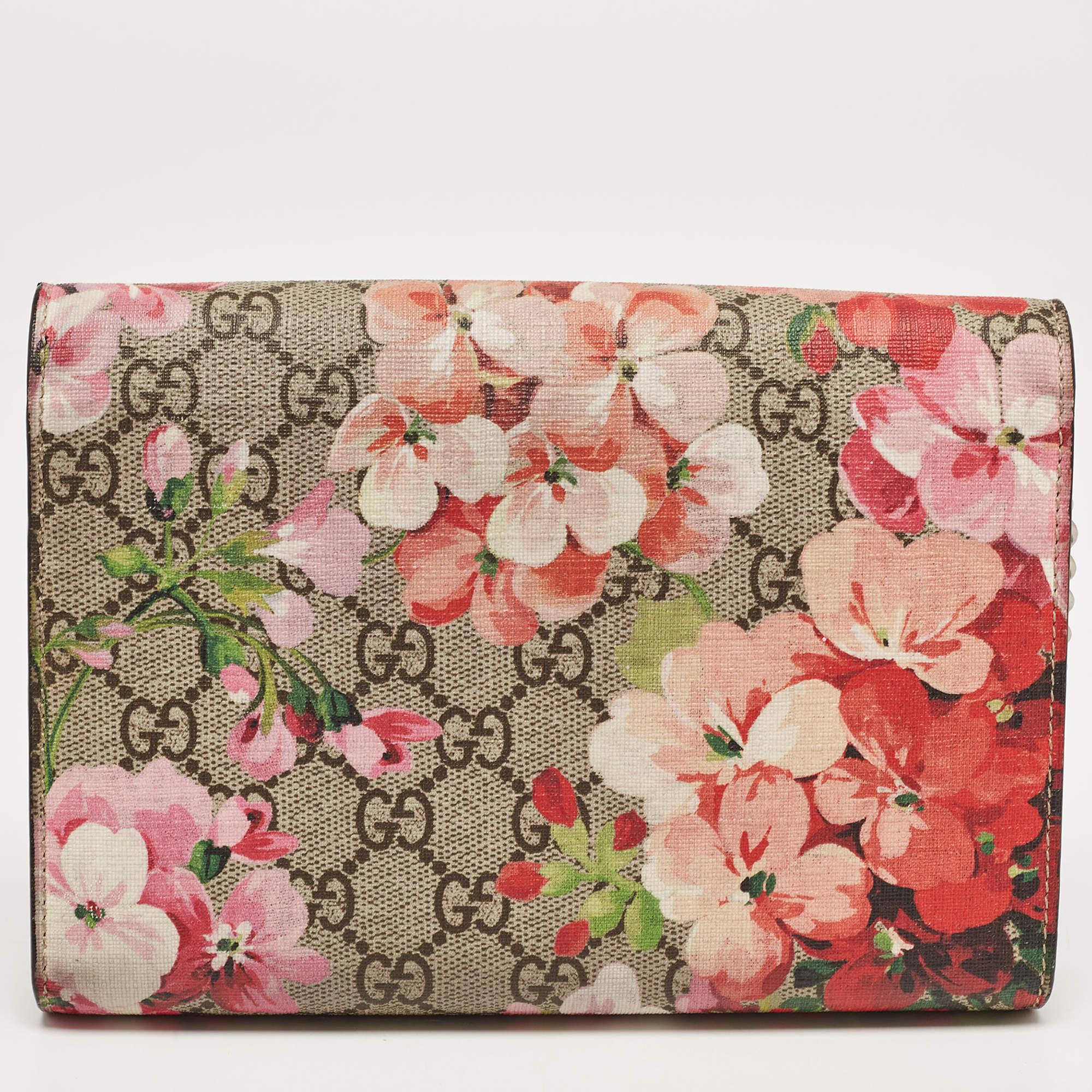 Women's Gucci Blue/Beige GG Blooms Supreme Canvas and Leather Dionysus Wallet On Chain