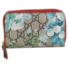 Gucci Blue/Beige GG Supreme Canvas Blooms Zip Card Case