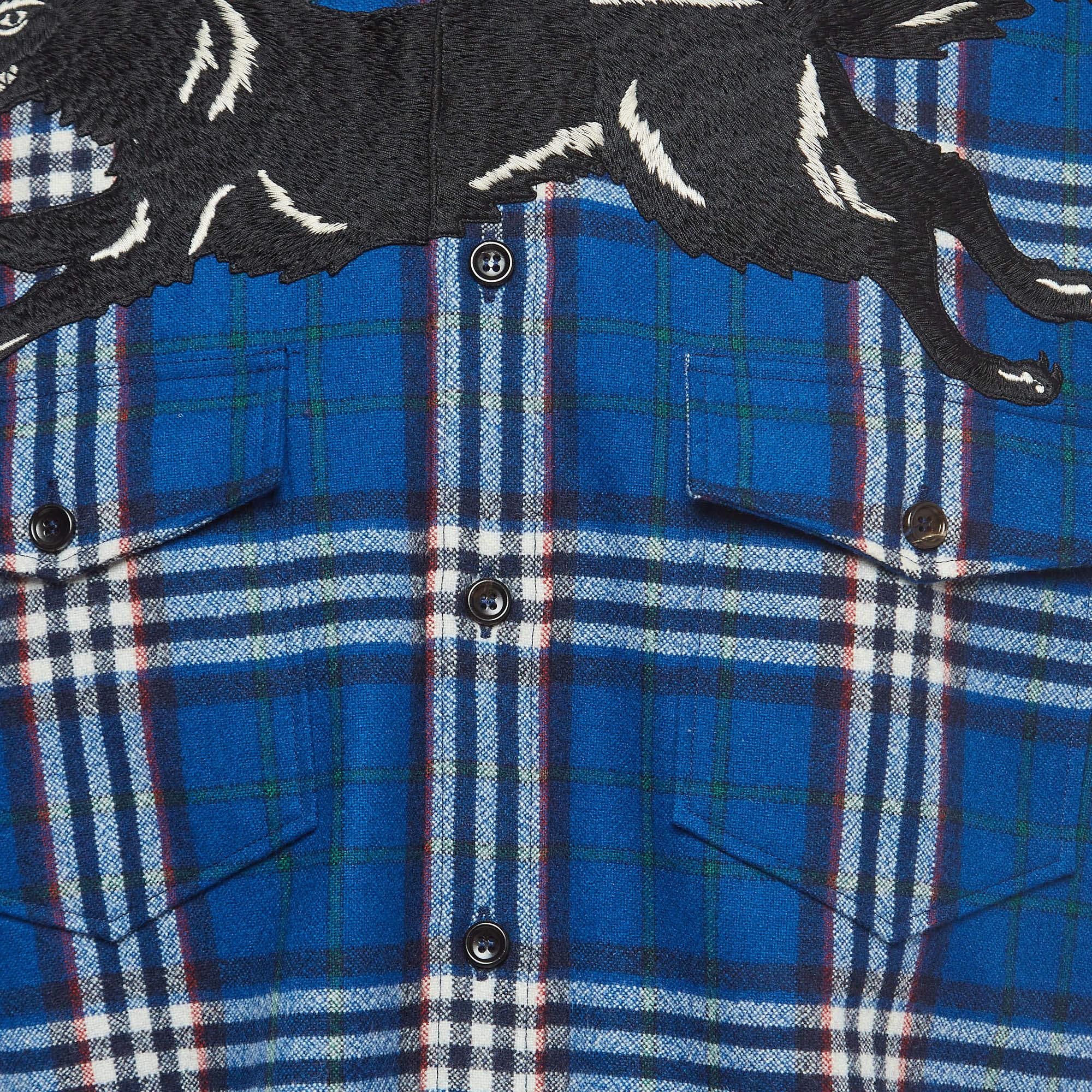 Gucci Blue Checked Wool Wolf Embroidered Flannel Shirt XL In Excellent Condition In Dubai, Al Qouz 2
