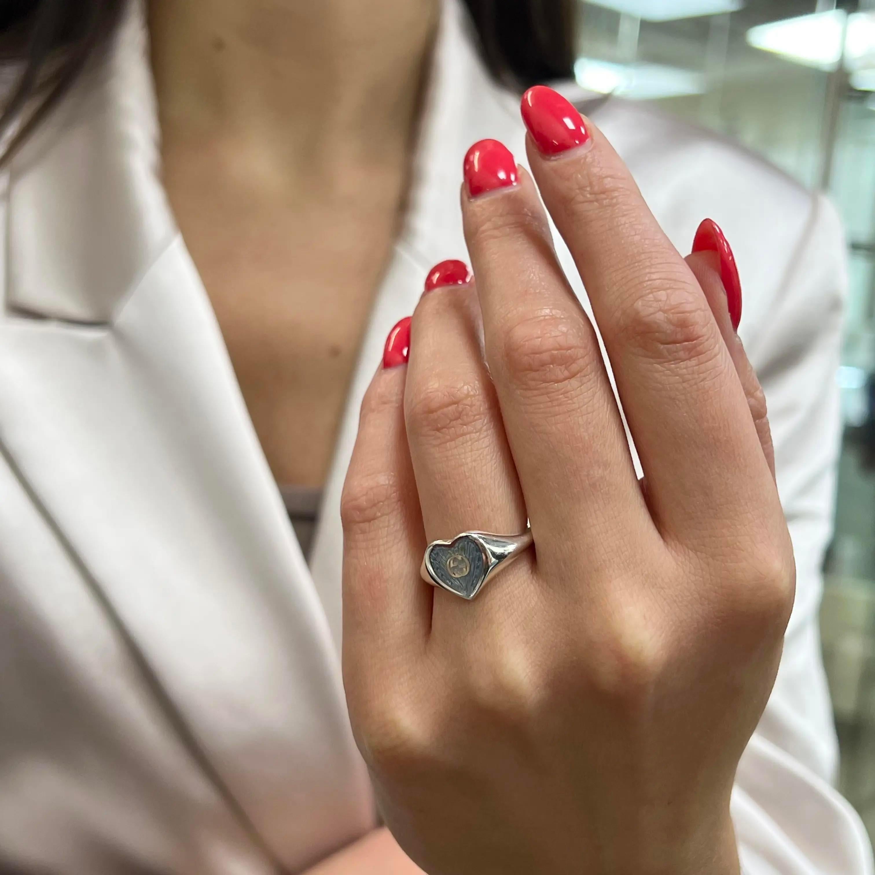 gucci ring with heart