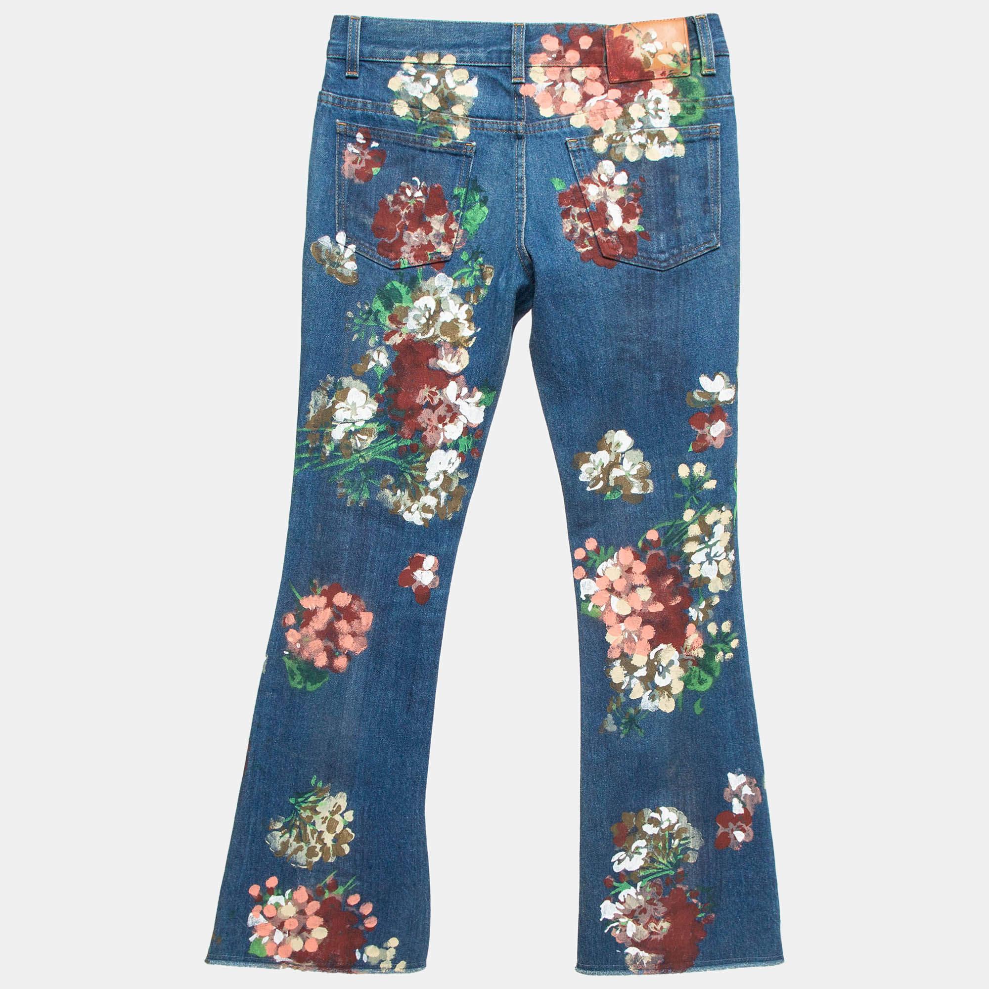 Impeccably tailored jeans are a staple in a well curated wardrobe. These designer jeans are finely sewn to give you the desired look and all day comfort.