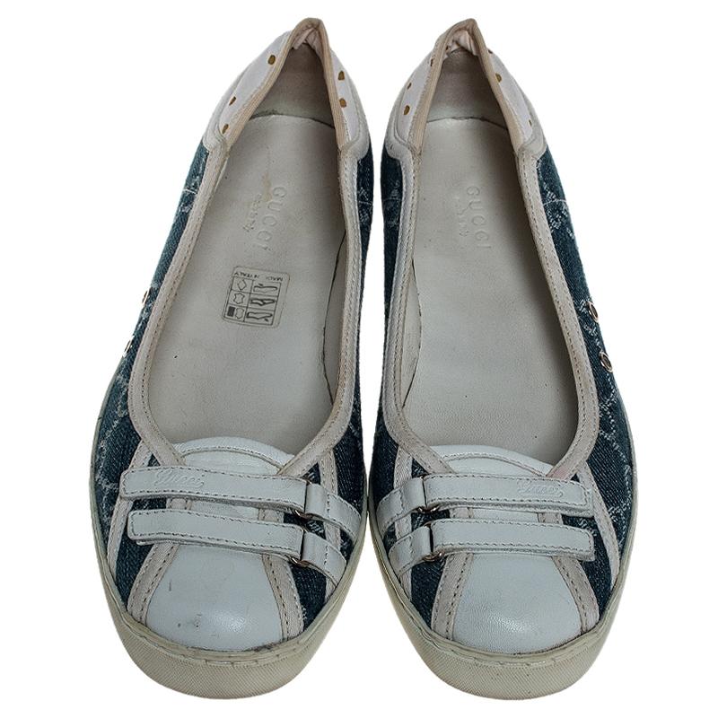 Gray Gucci Blue GG Monogram Denim And White Leather Ballet Flats Size 36.5