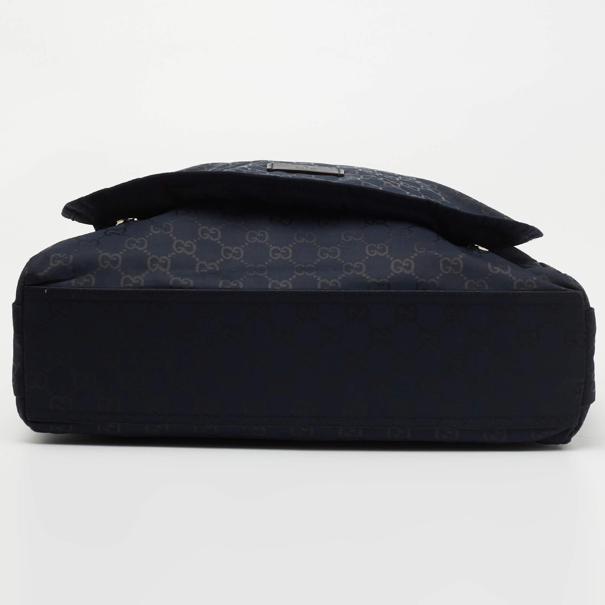 Gucci Blue GG Nylon Messenger Diaper Bag 7