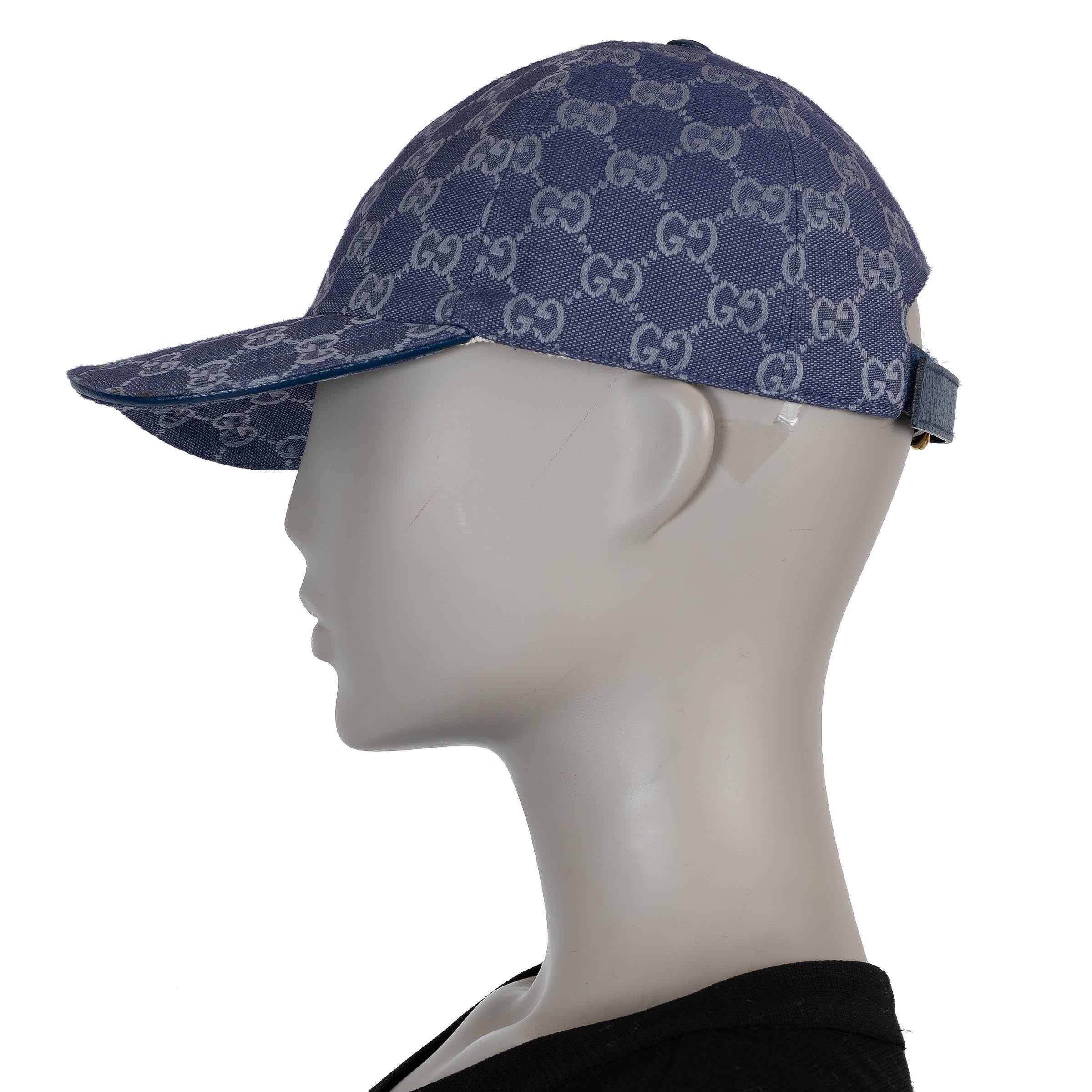 GUCCI Blau & Grau GG Segeltuch Baseballkappenhut S im Zustand „Hervorragend“ im Angebot in Zürich, CH