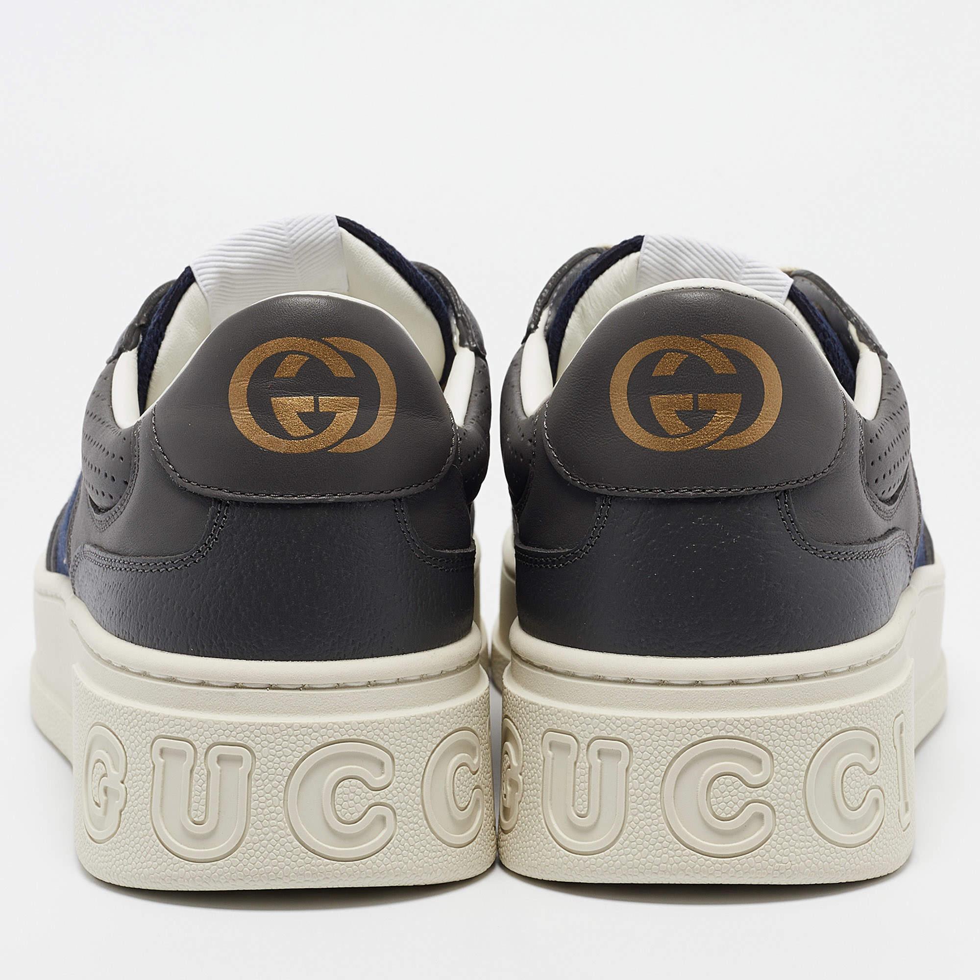 Gucci Blue/Grey Jumbo GG Canvas and Leather Low Top Sneakers Size 44.5 For Sale 2