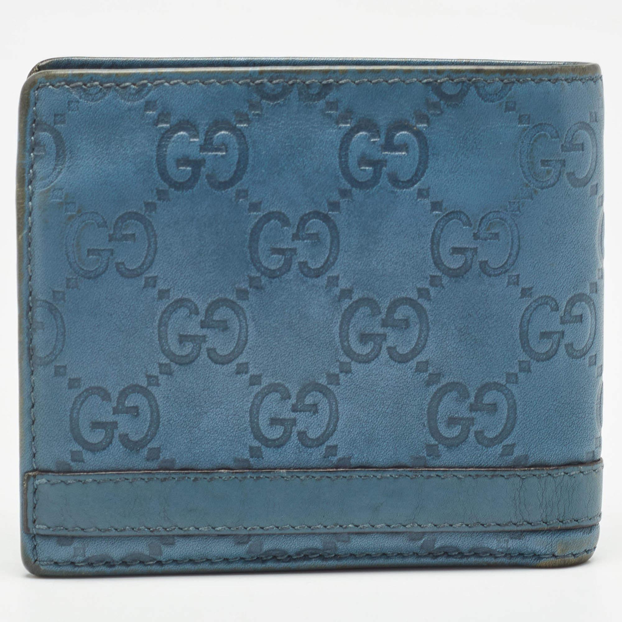 Portafoglio bifold Gucci in pelle blu con barra in metallo in vendita 3