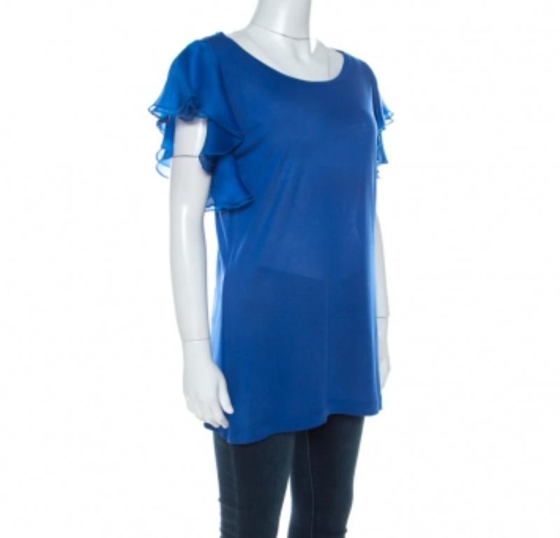 This gorgeous top from Gucci promises that you'll never go unnoticed whenever you slip into it! The blue creation is made of silk and features a round neckline and adorable ruffled sleeves. It can be paired well with a bodycon skirt and high heels