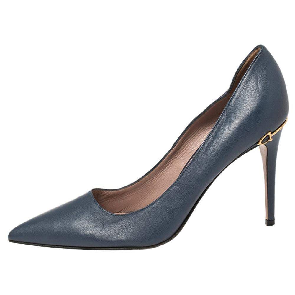 Gucci Blue Leather Adina Horsebit Pointed Toe Pumps Size 36 For Sale